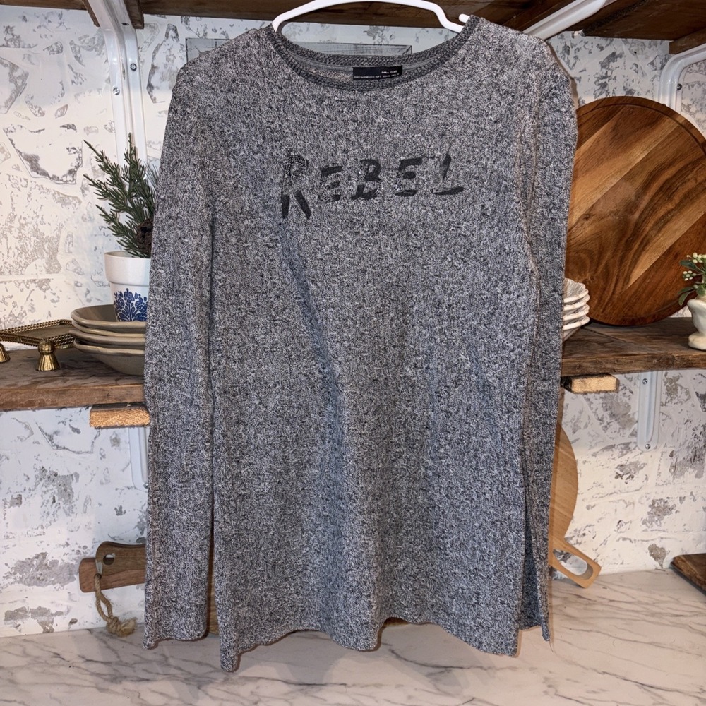 ZARA Women's Rebel Long Sleeve Sweater T Shirt Size S Grunge Distressed Lived In